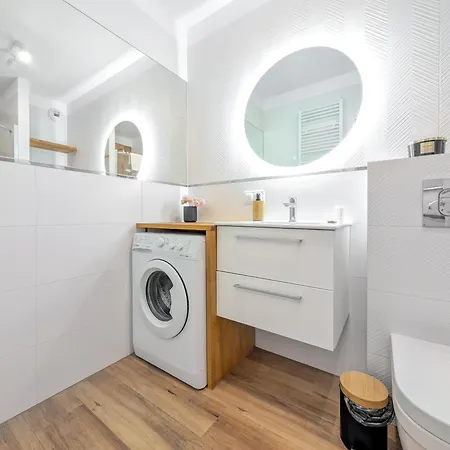 Appartement Traugutta Angelcity Gym & By Bookinghost *